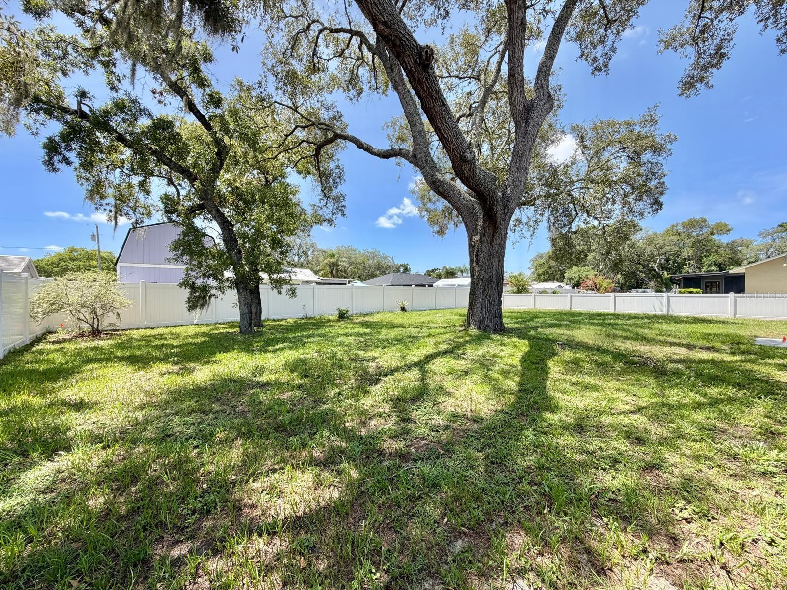 3264 Deltona Blvd Property Photo 20