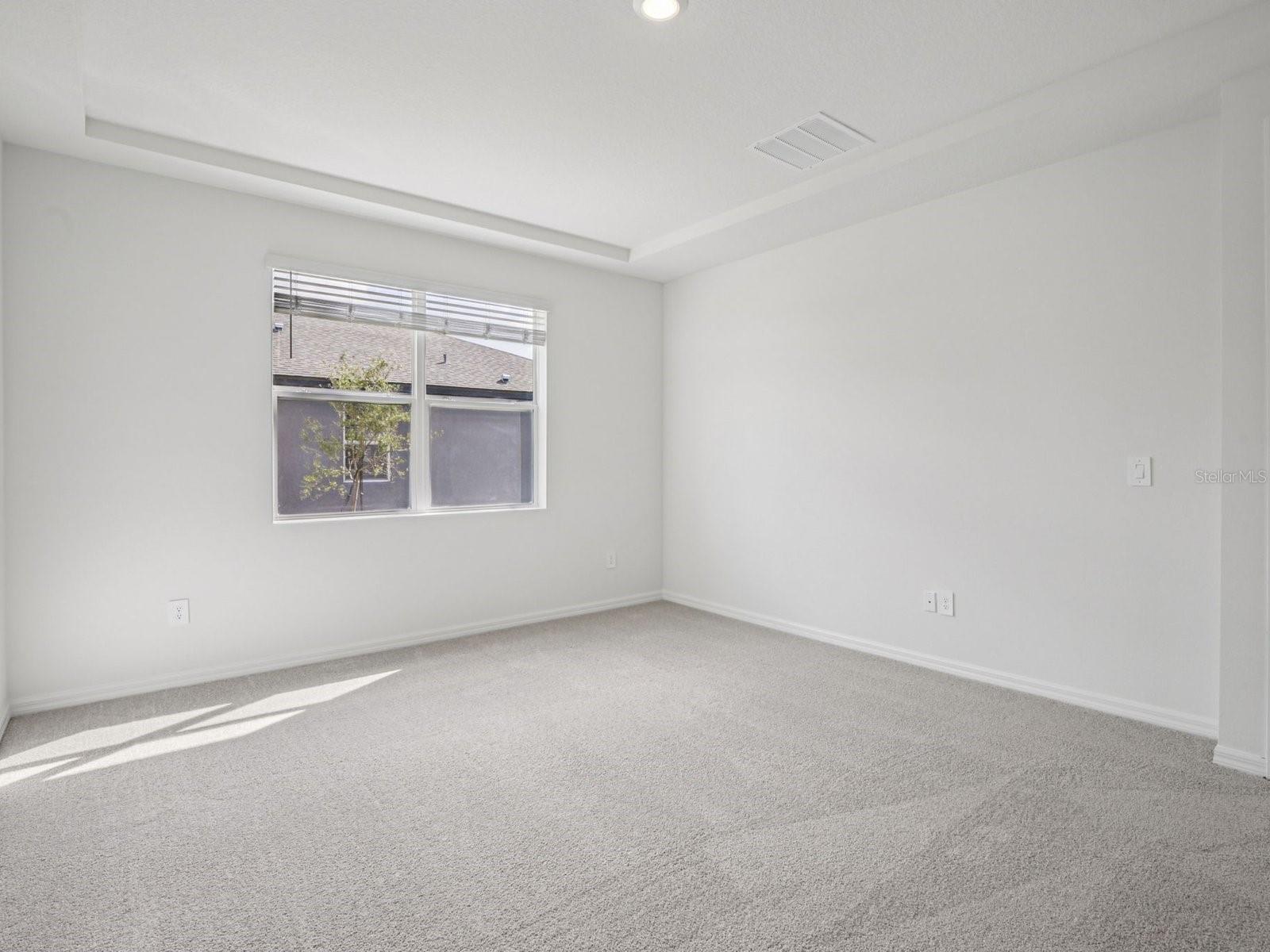 13216 Shellmore Ave Property Photo 12