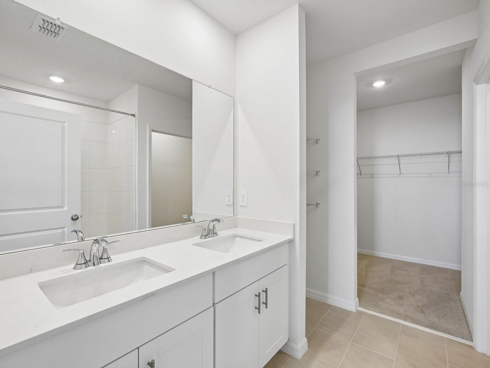 13403 Shellmore Ave Property Photo 11