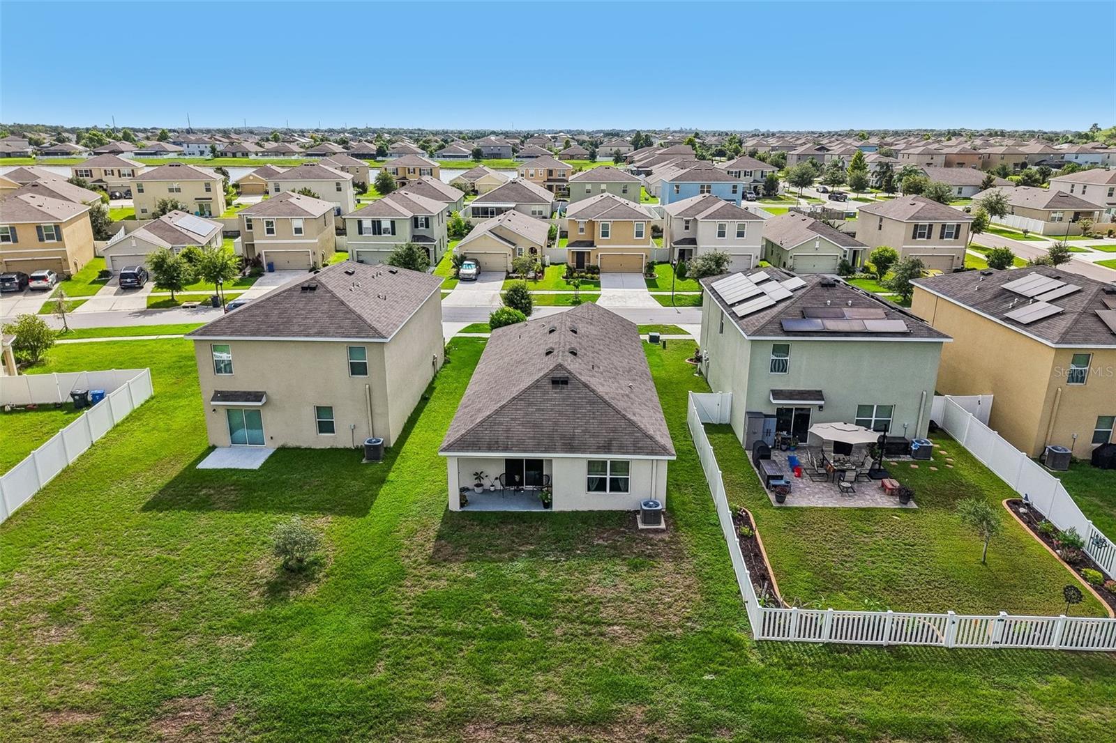 11008 Leland Groves Dr Property Photo 25