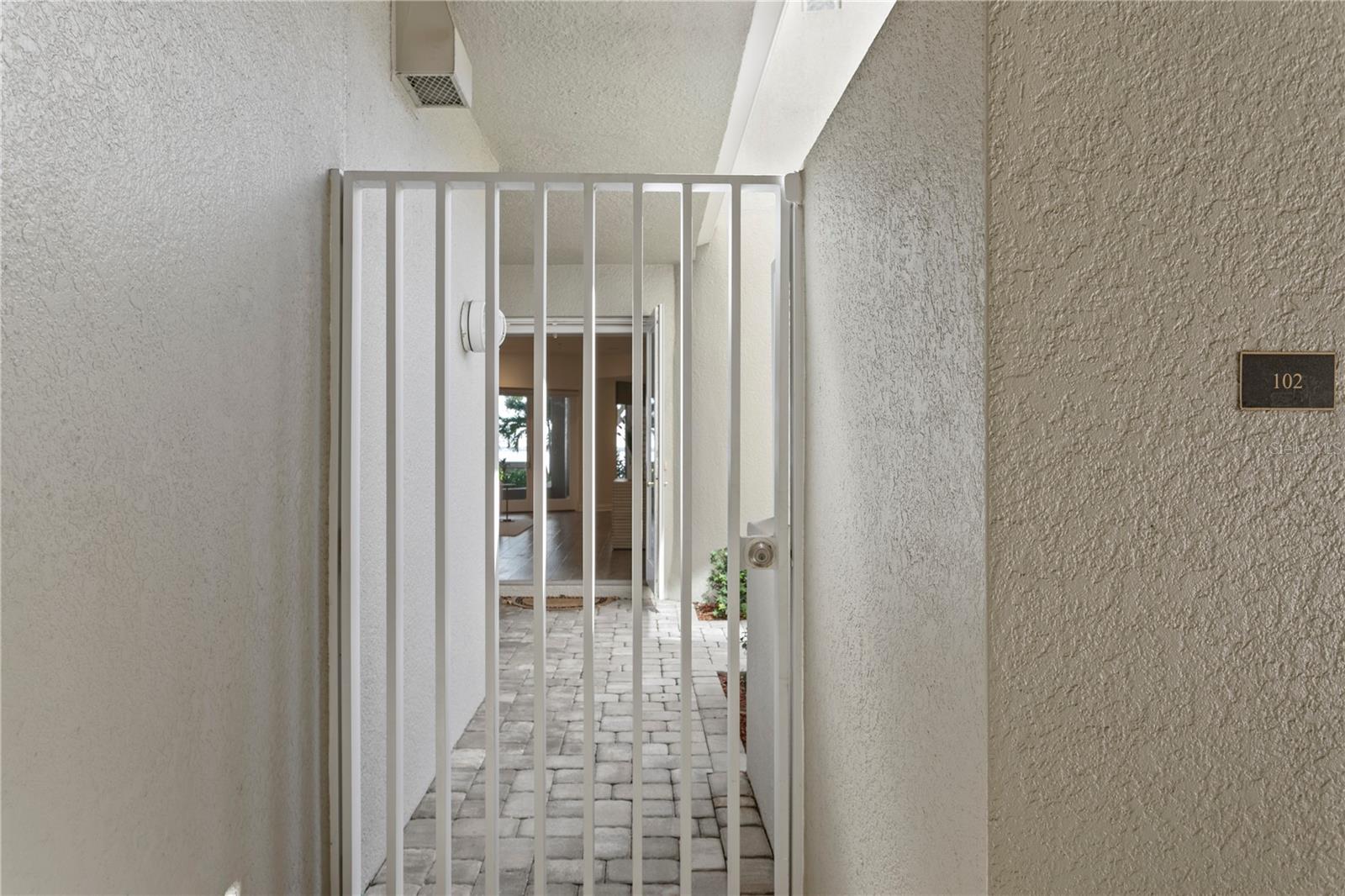 3507 Bayshore Blvd #102 Property Photo 8