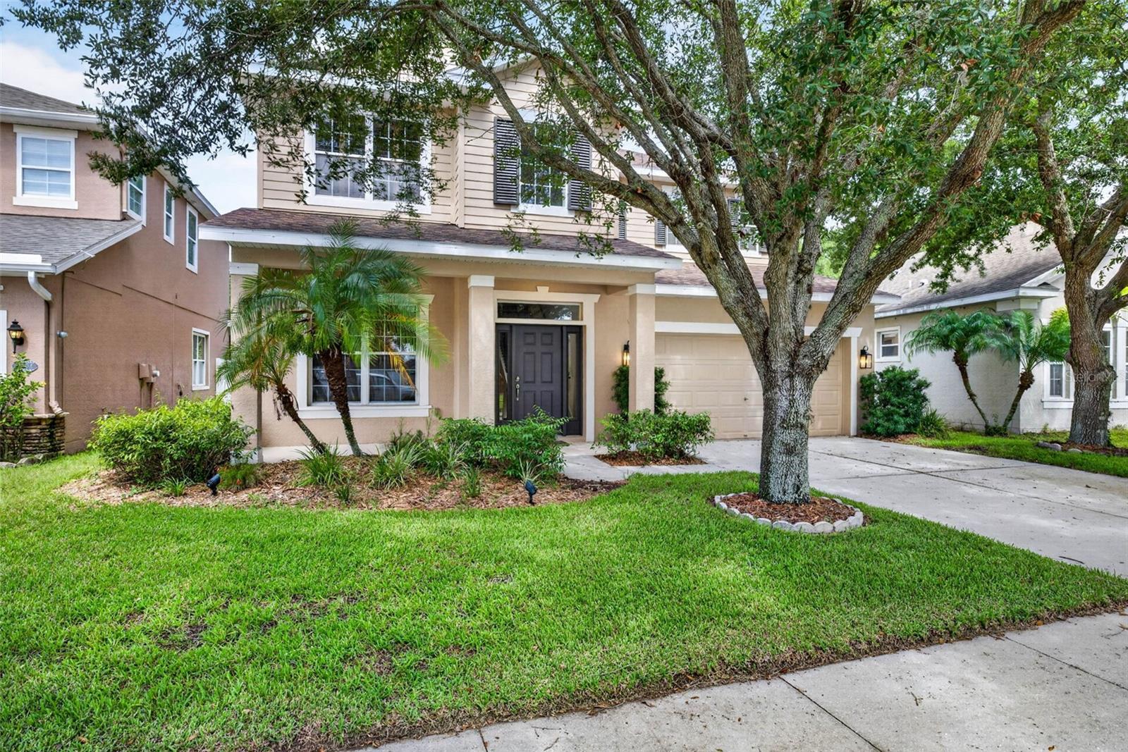 7906 Camden Woods Dr Property Photo 1