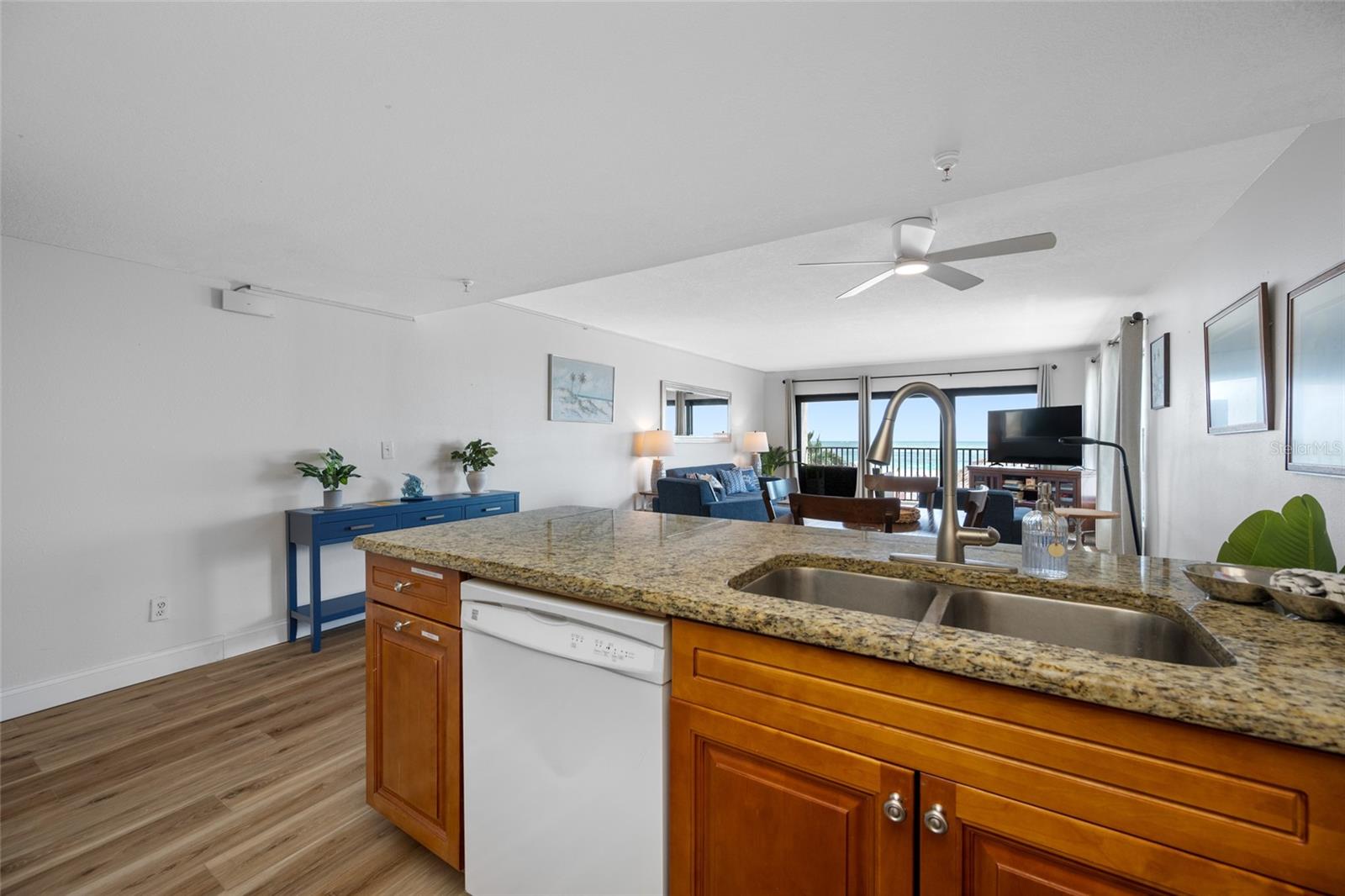 12924 Gulf Blvd #105 Property Photo 14