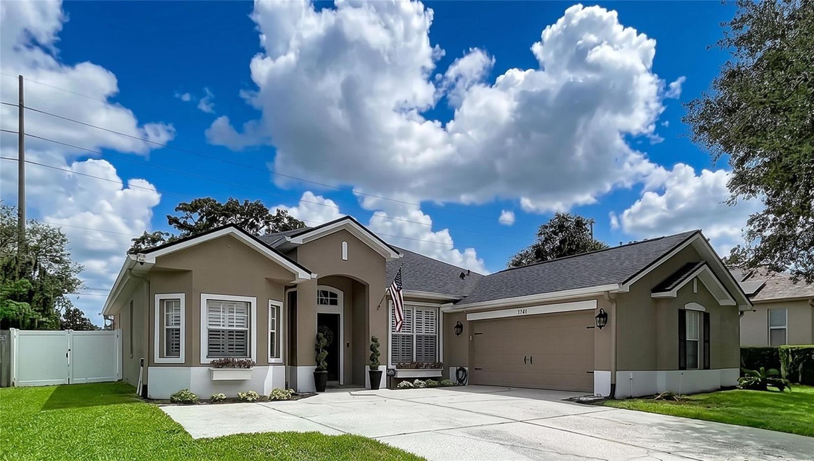 1748 Brookstone Way Property Photo 1