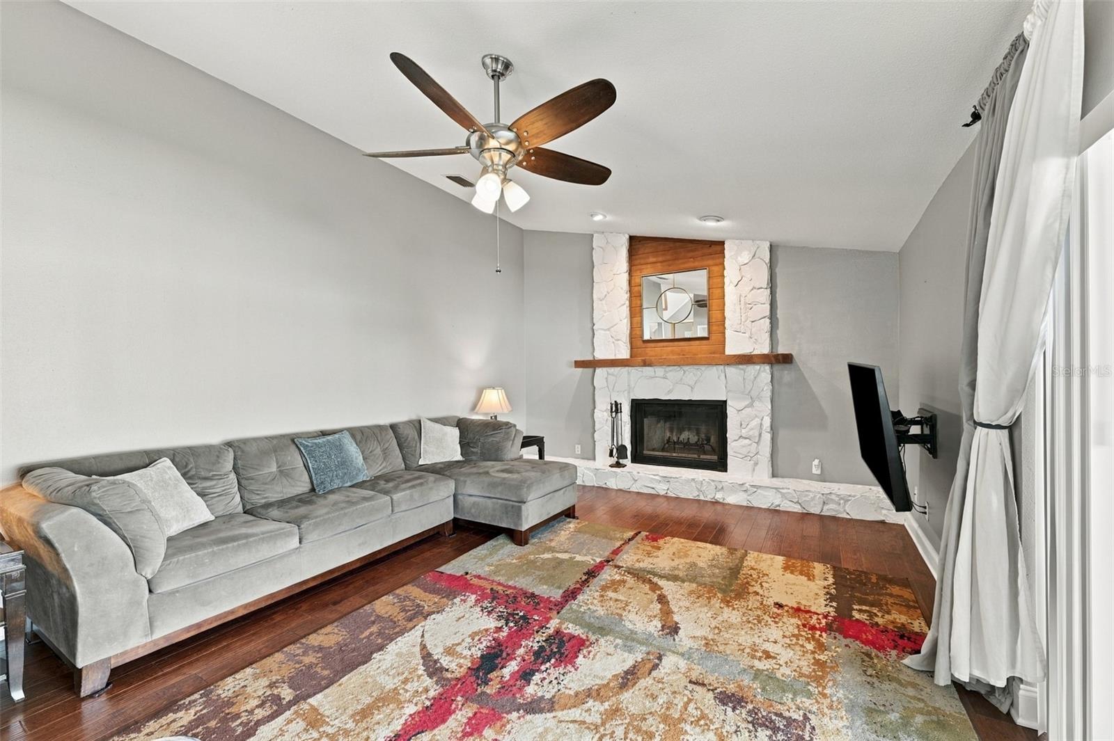 4717 Kemble Ct Property Photo 11