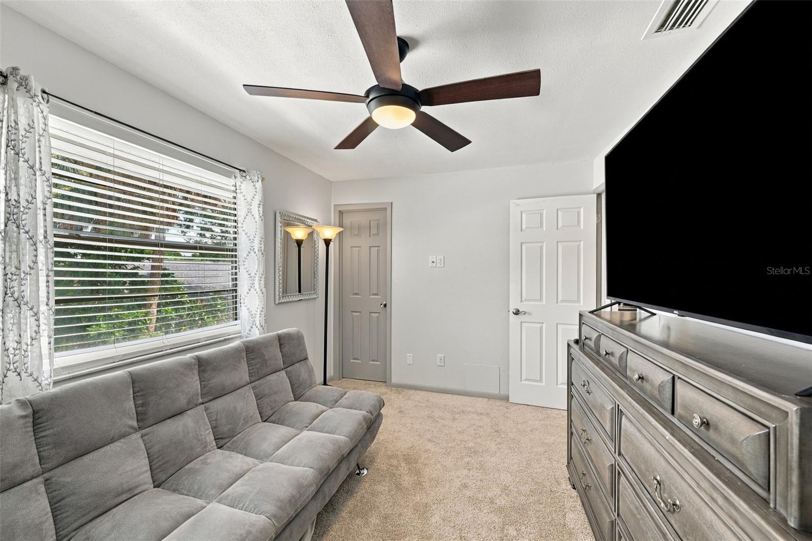 4717 Kemble Ct Property Photo 34