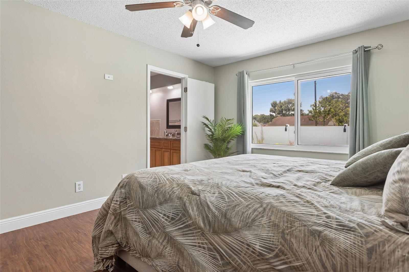 16117 Pebblebrook Dr Property Photo 17