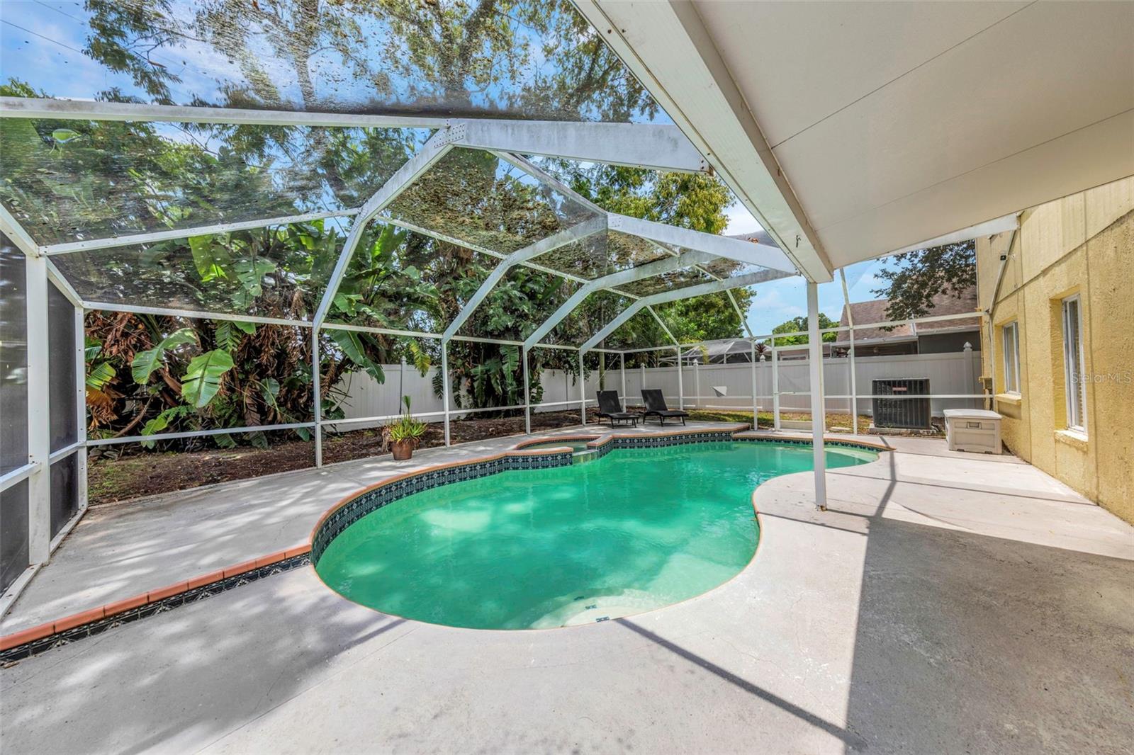 3130 Bentley Dr Property Photo 34