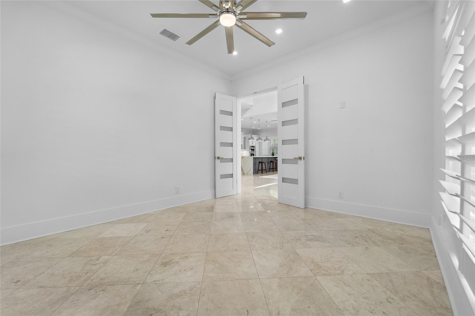 4802 W Beachway Dr Property Photo 20