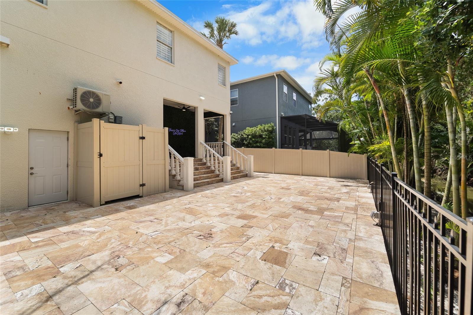 4802 W Beachway Dr Property Photo 24