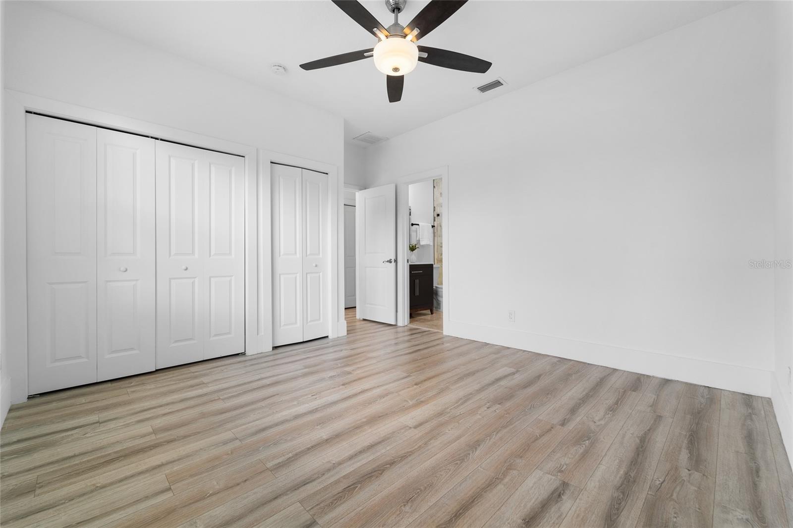 4802 W Beachway Dr Property Photo 29