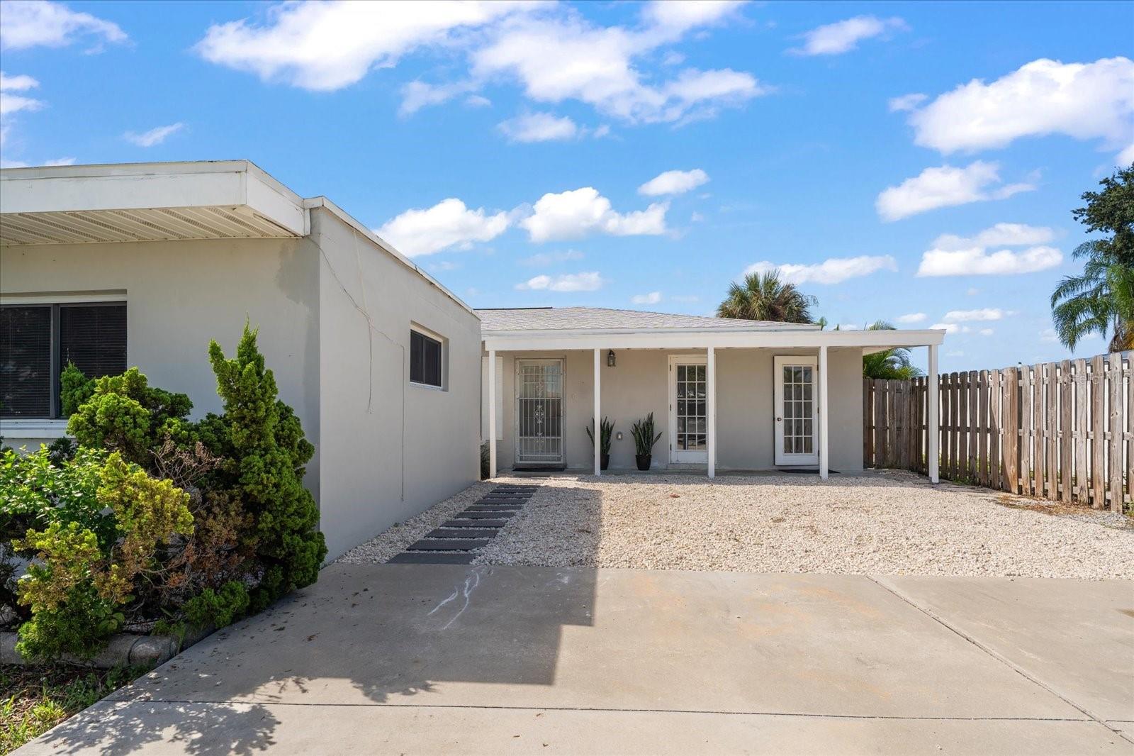 337 La Hacienda Dr Property Photo 40