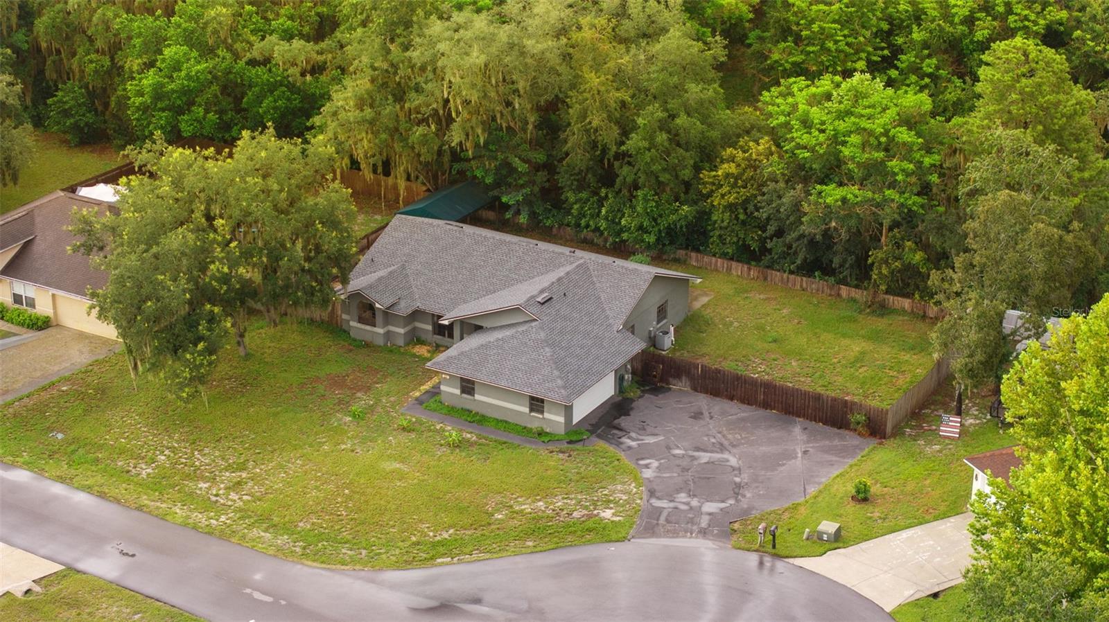 1514 Lake Thomas Loop Property Photo 43
