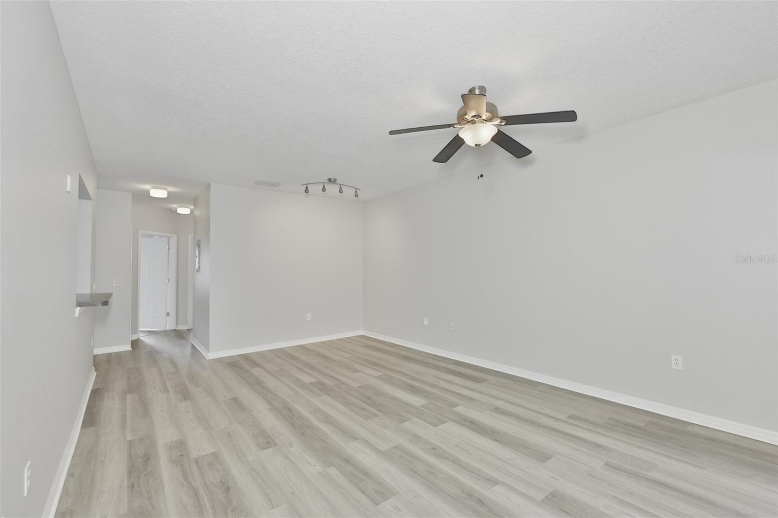 6437 Cypressdale Dr #201 Property Photo 13