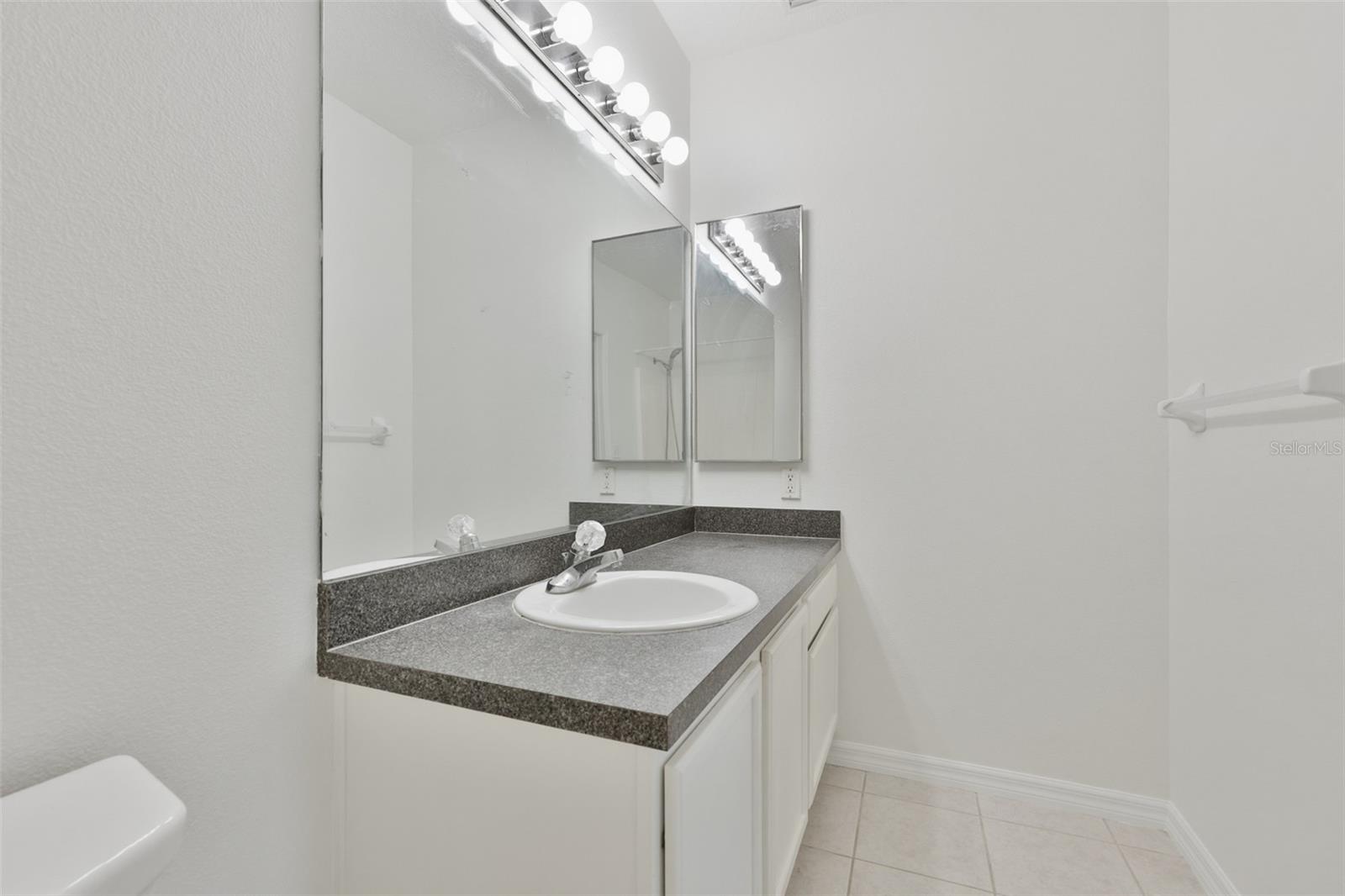6437 Cypressdale Dr #201 Property Photo 20