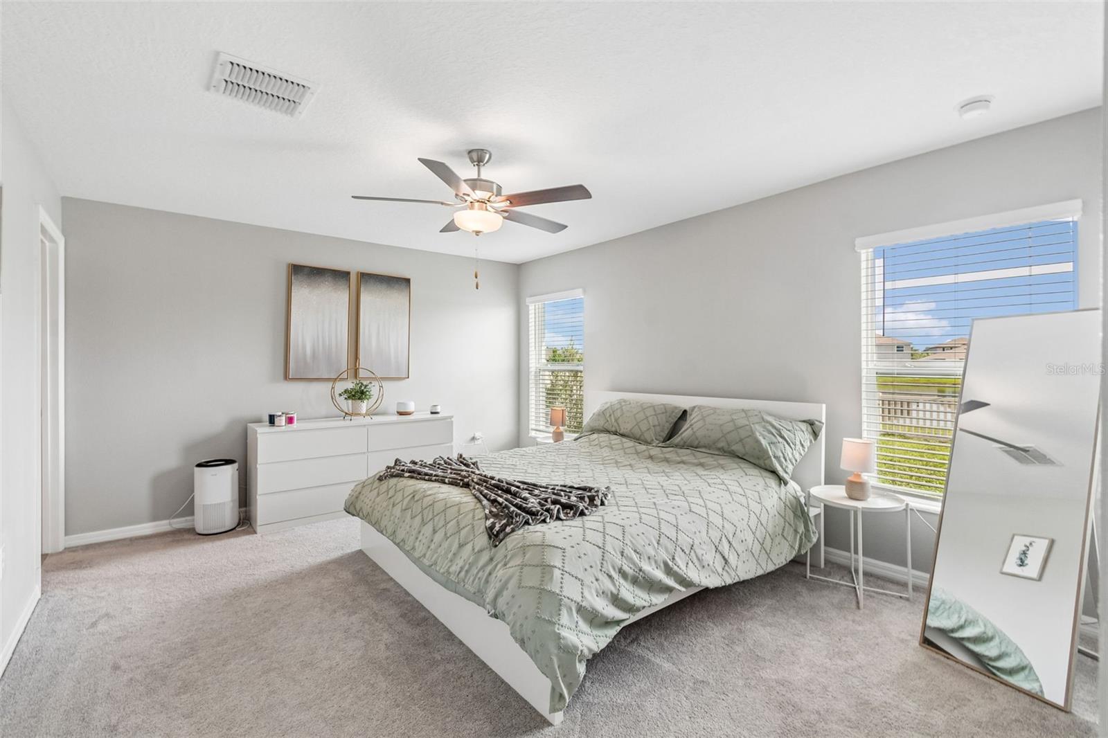5362 Blue Horizon Way Property Photo 12