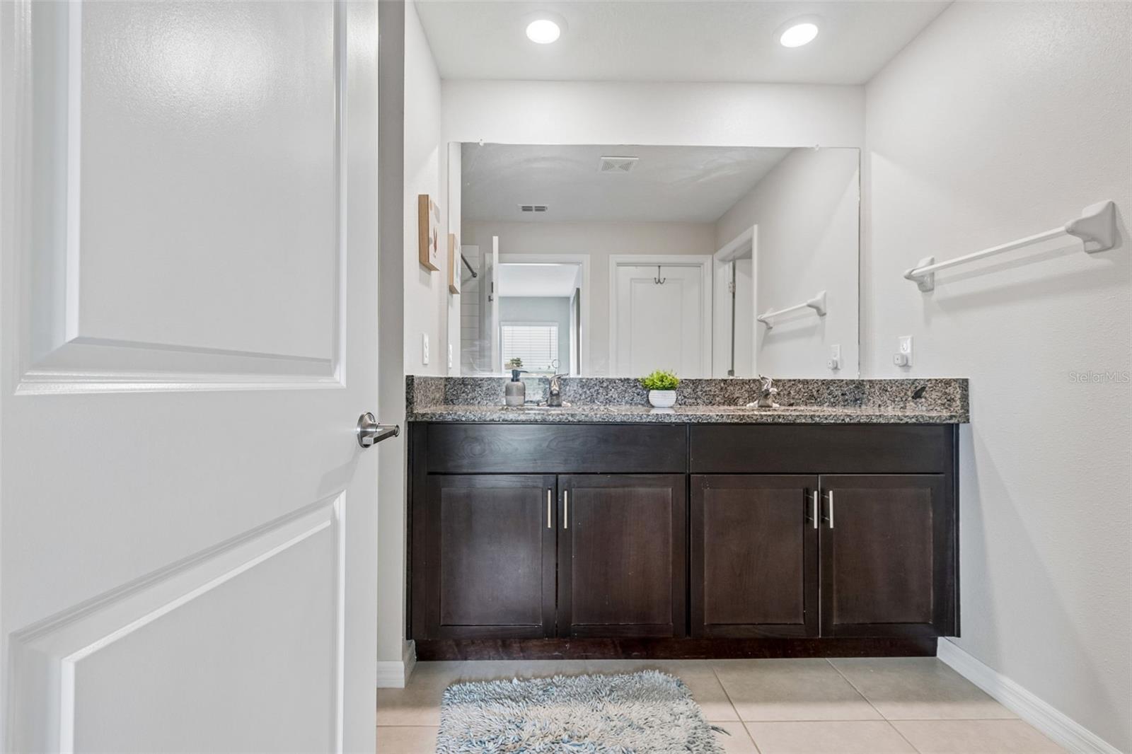 5362 Blue Horizon Way Property Photo 16