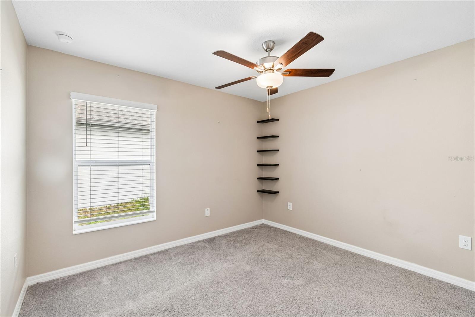 5362 Blue Horizon Way Property Photo 21