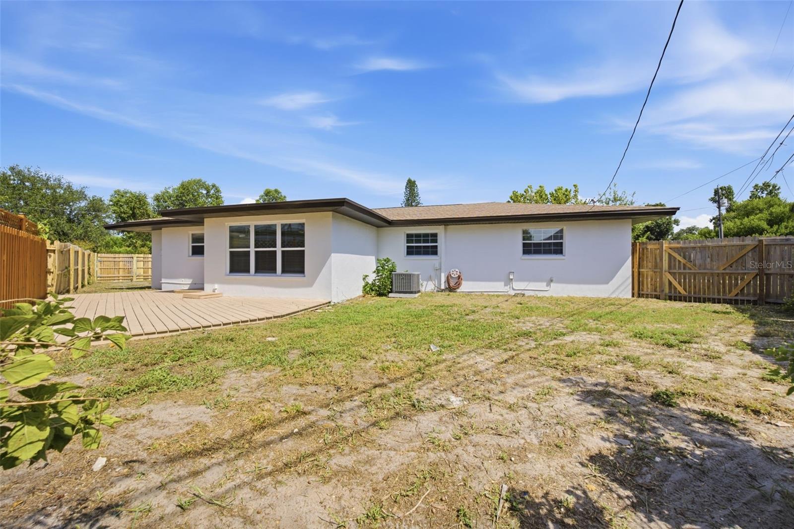 2051 Magnolia Dr Property Photo 40