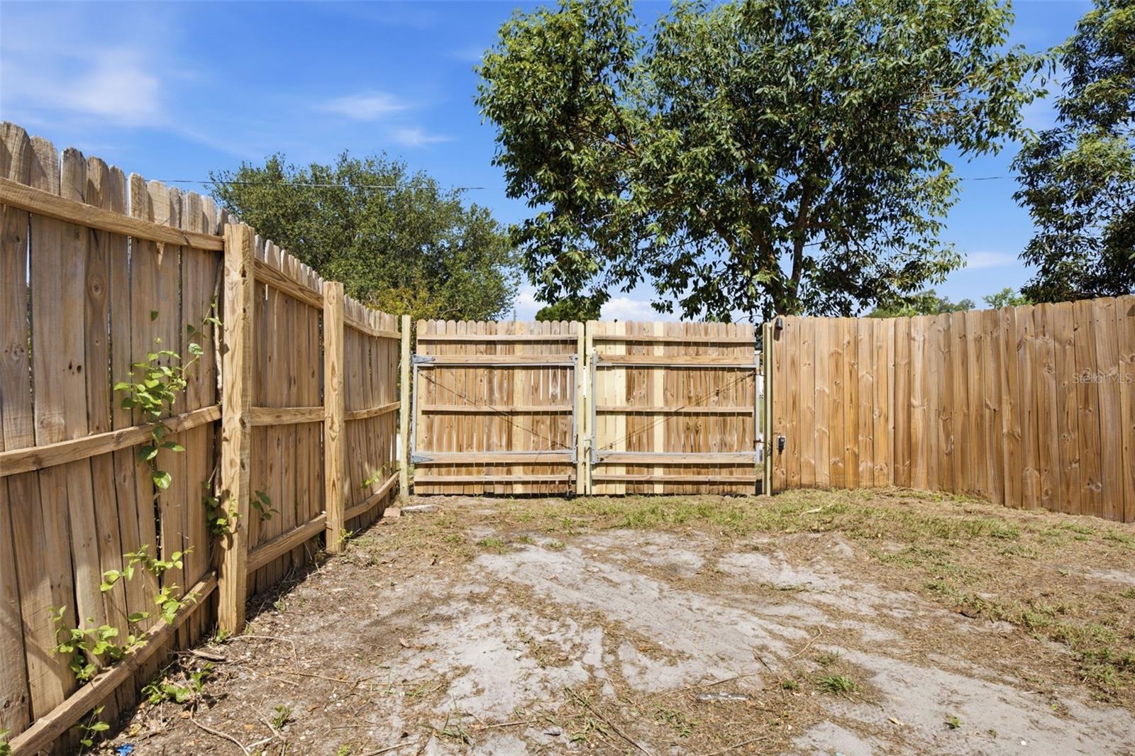 2051 Magnolia Dr Property Photo 42
