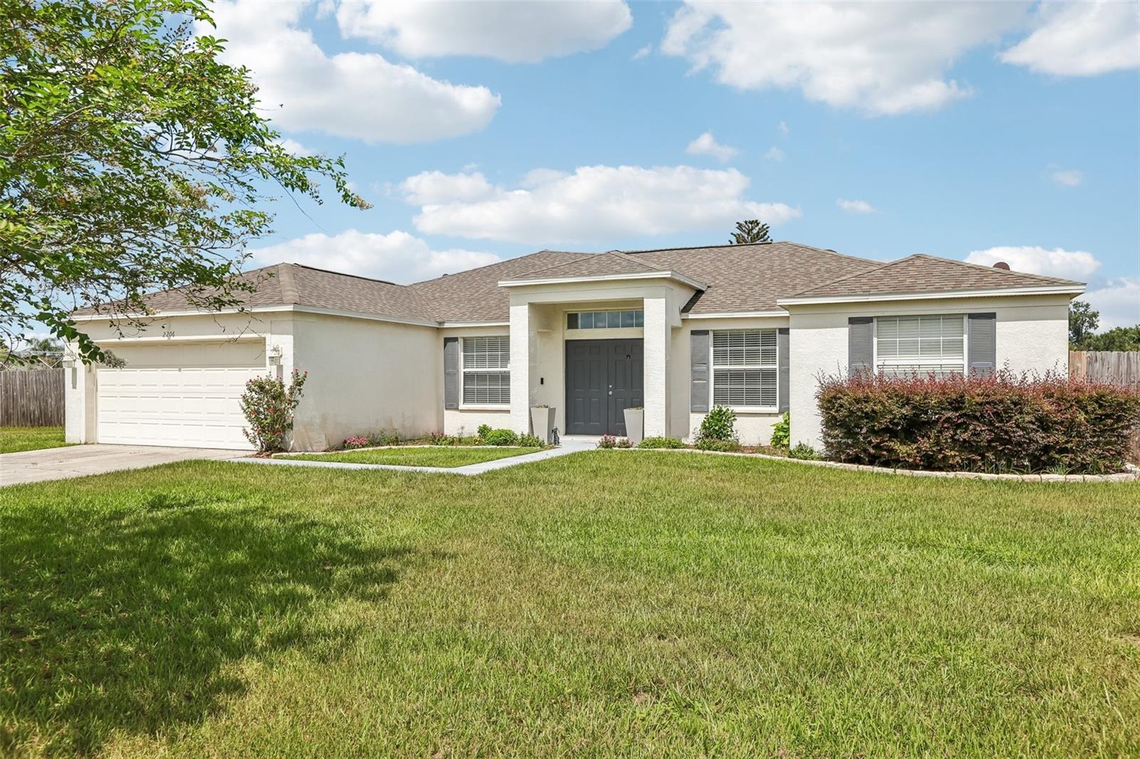 2206 Wooden Shoe Way Property Photo 2