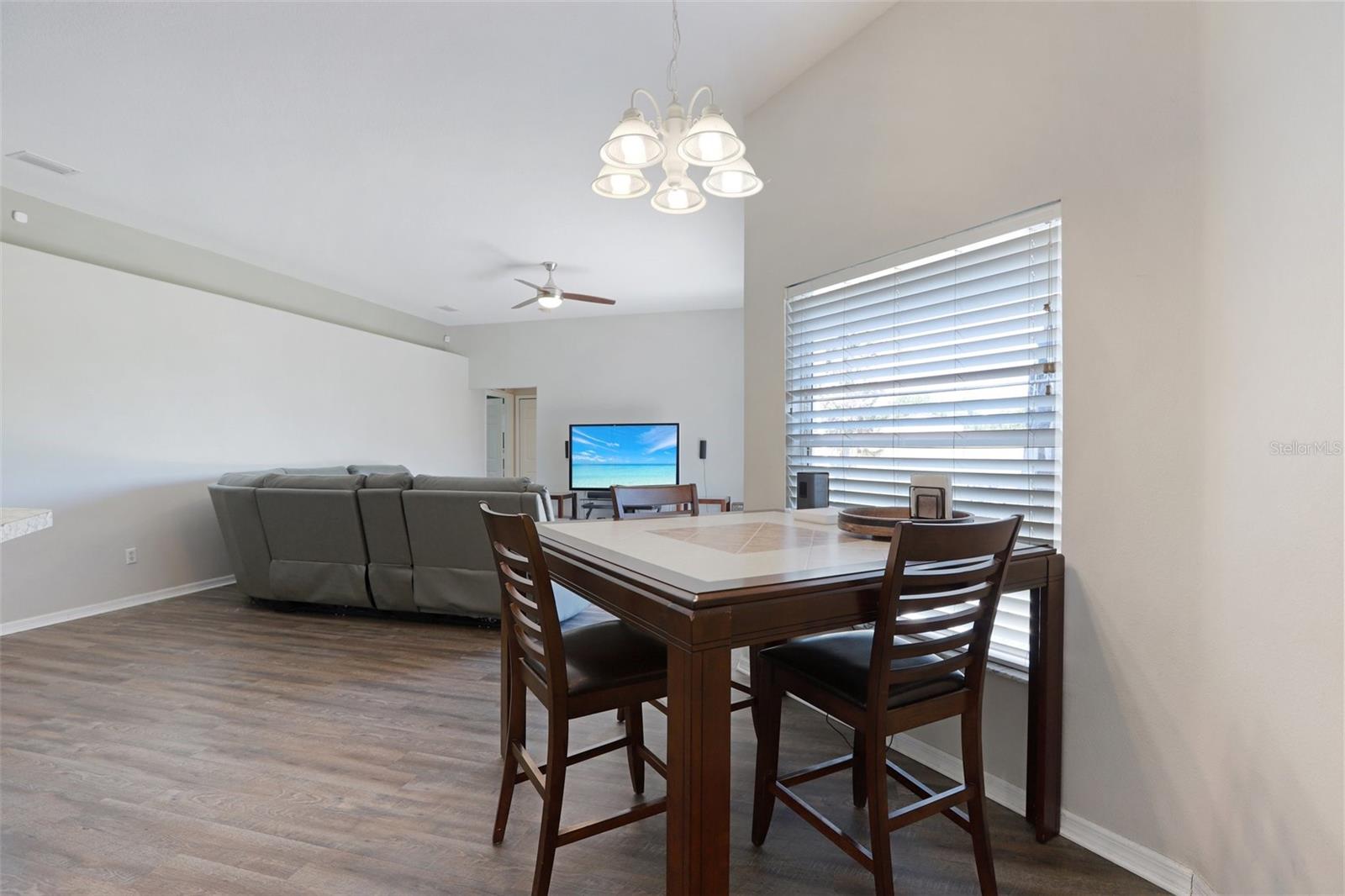 2206 Wooden Shoe Way Property Photo 17