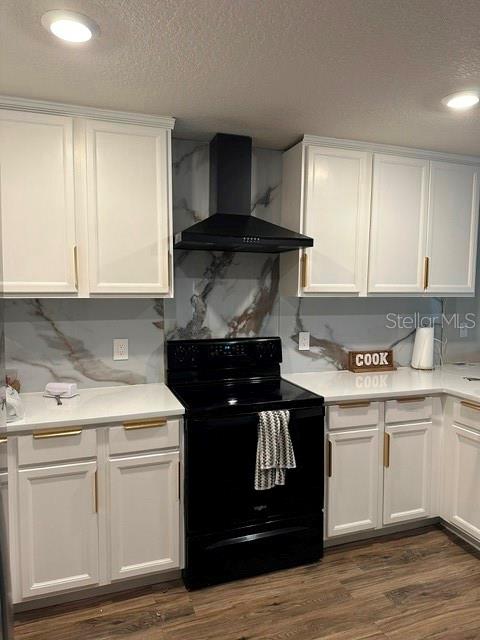6900 CRESTED ORCHID DR