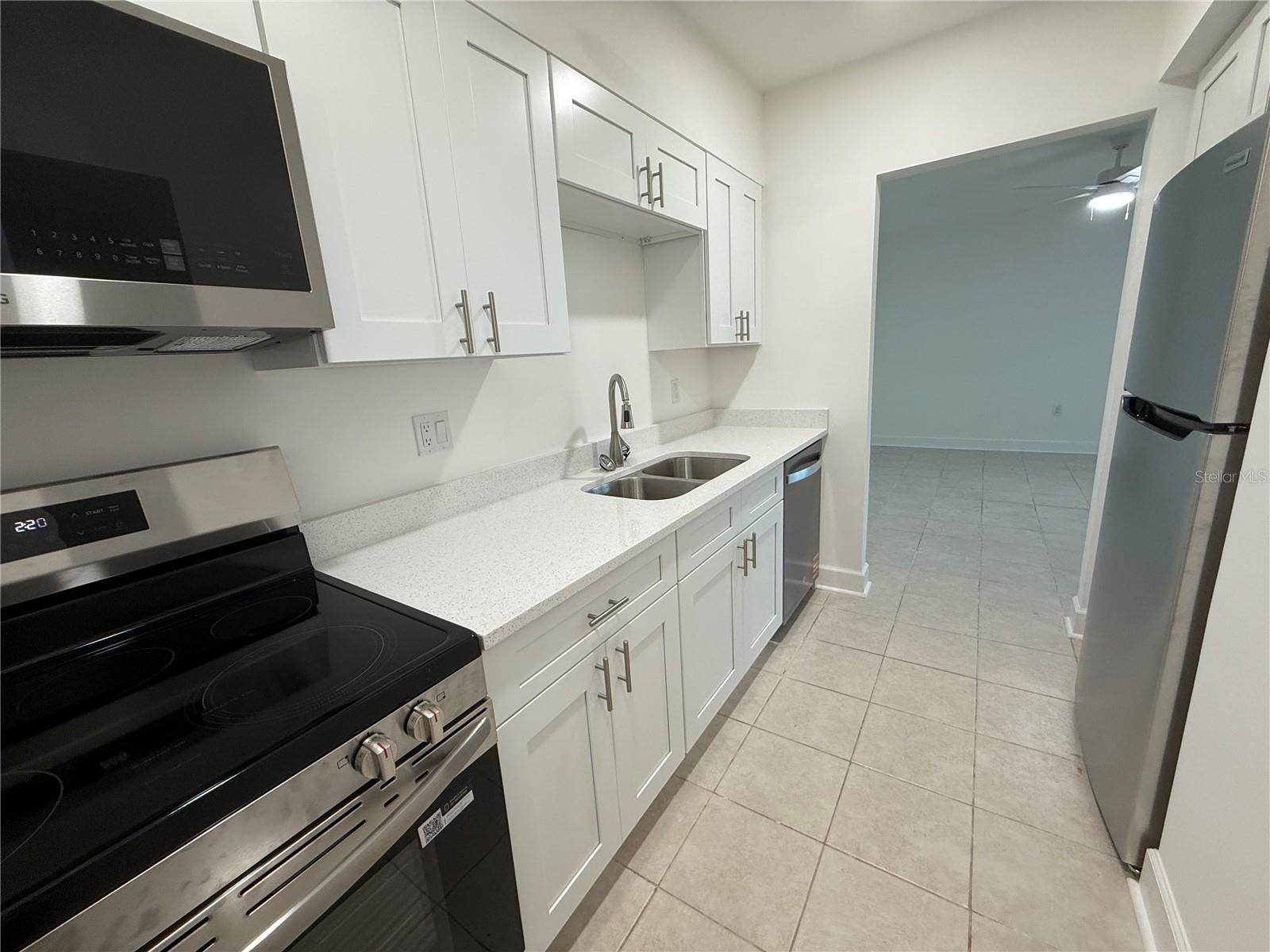 179 Medallion Blvd #c Property Photo 10