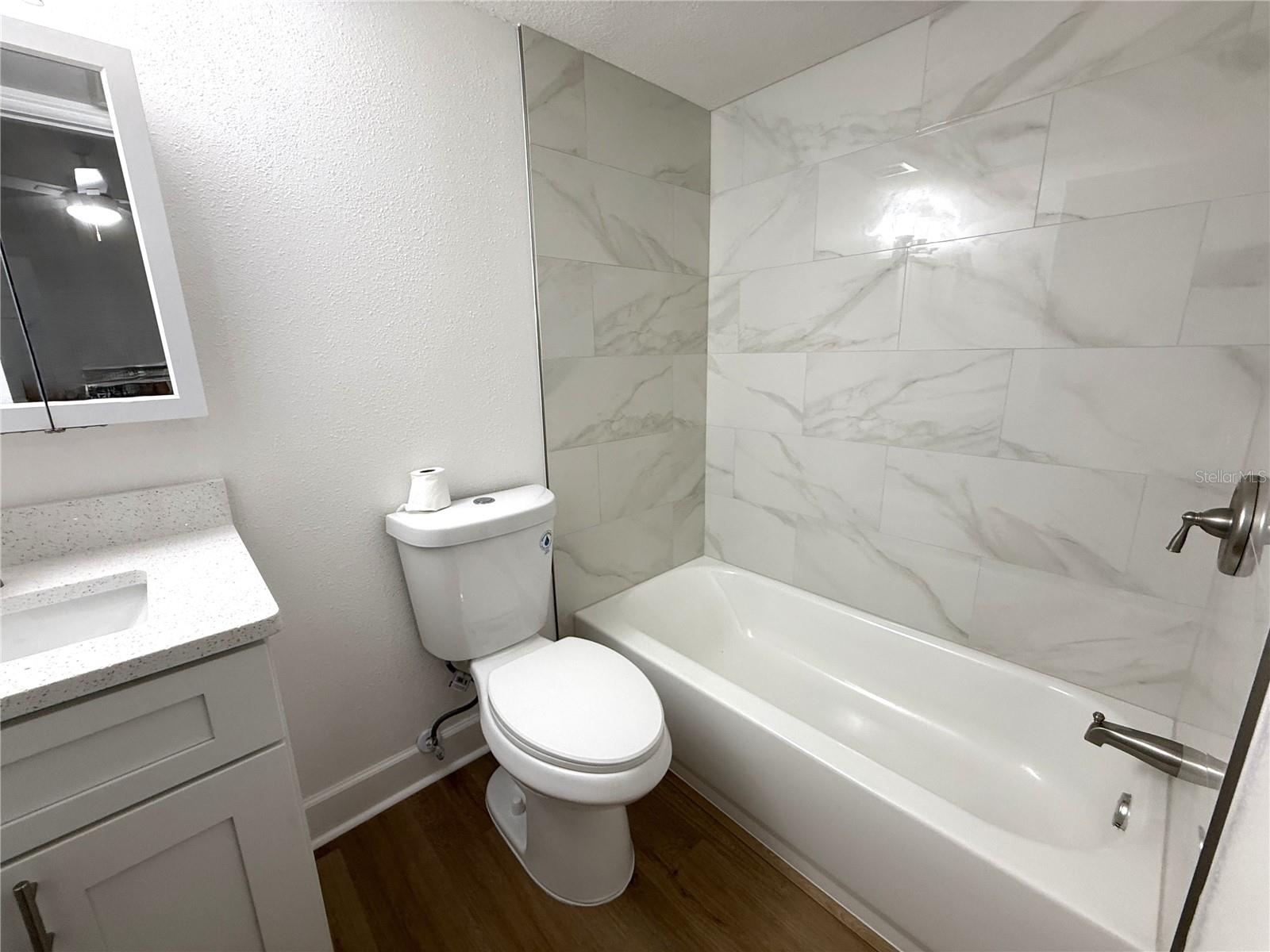 179 Medallion Blvd #c Property Photo 14