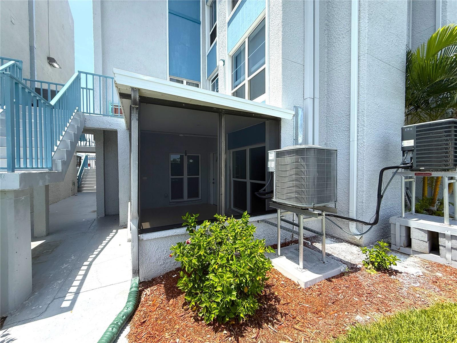 179 Medallion Blvd #c Property Photo 18