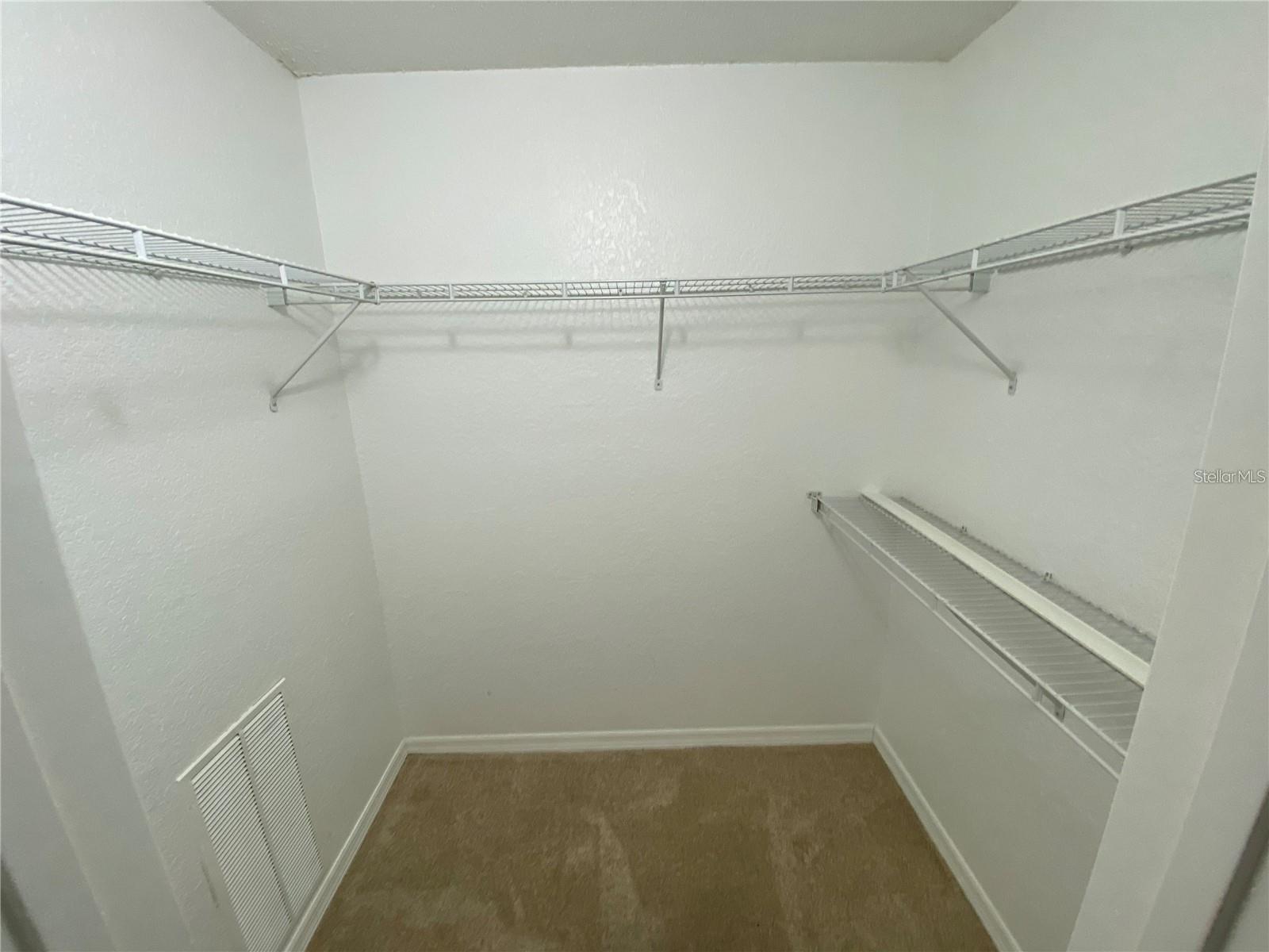 972 La Costa Cir #8 Property Photo 9