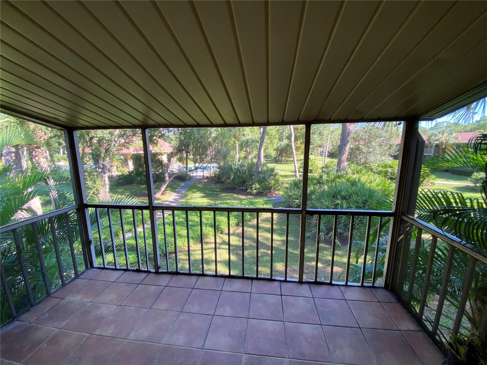 972 La Costa Cir #8 Property Photo 13
