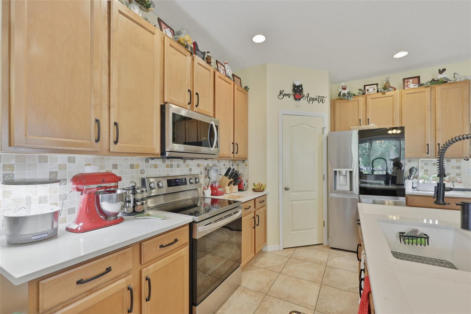 8718 Turnstone Haven Pl Property Photo 10
