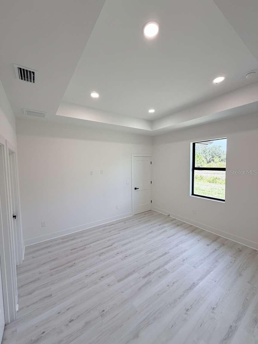 9293 Agate St Property Photo 17