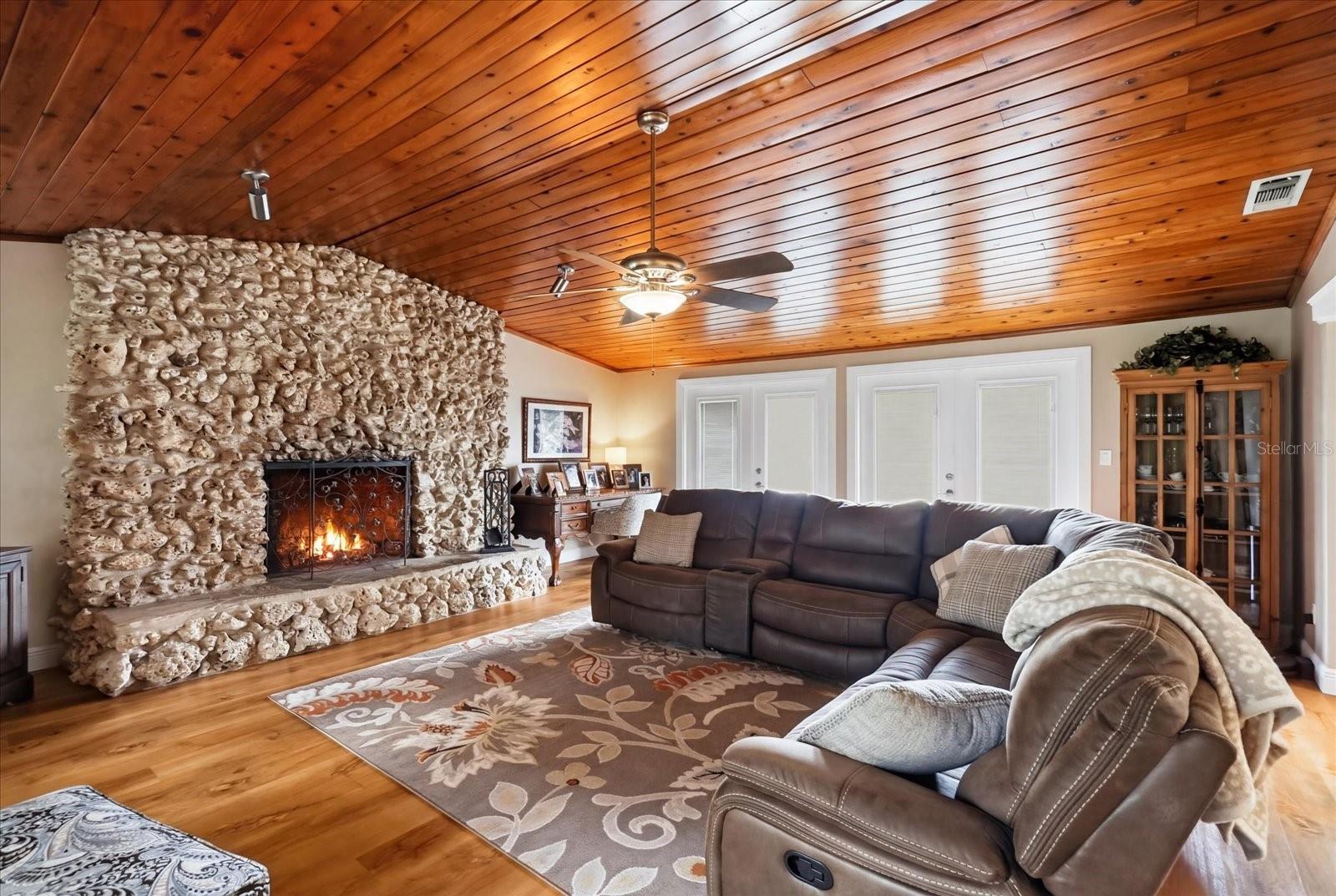 1110 N Rice Ter Property Photo 11