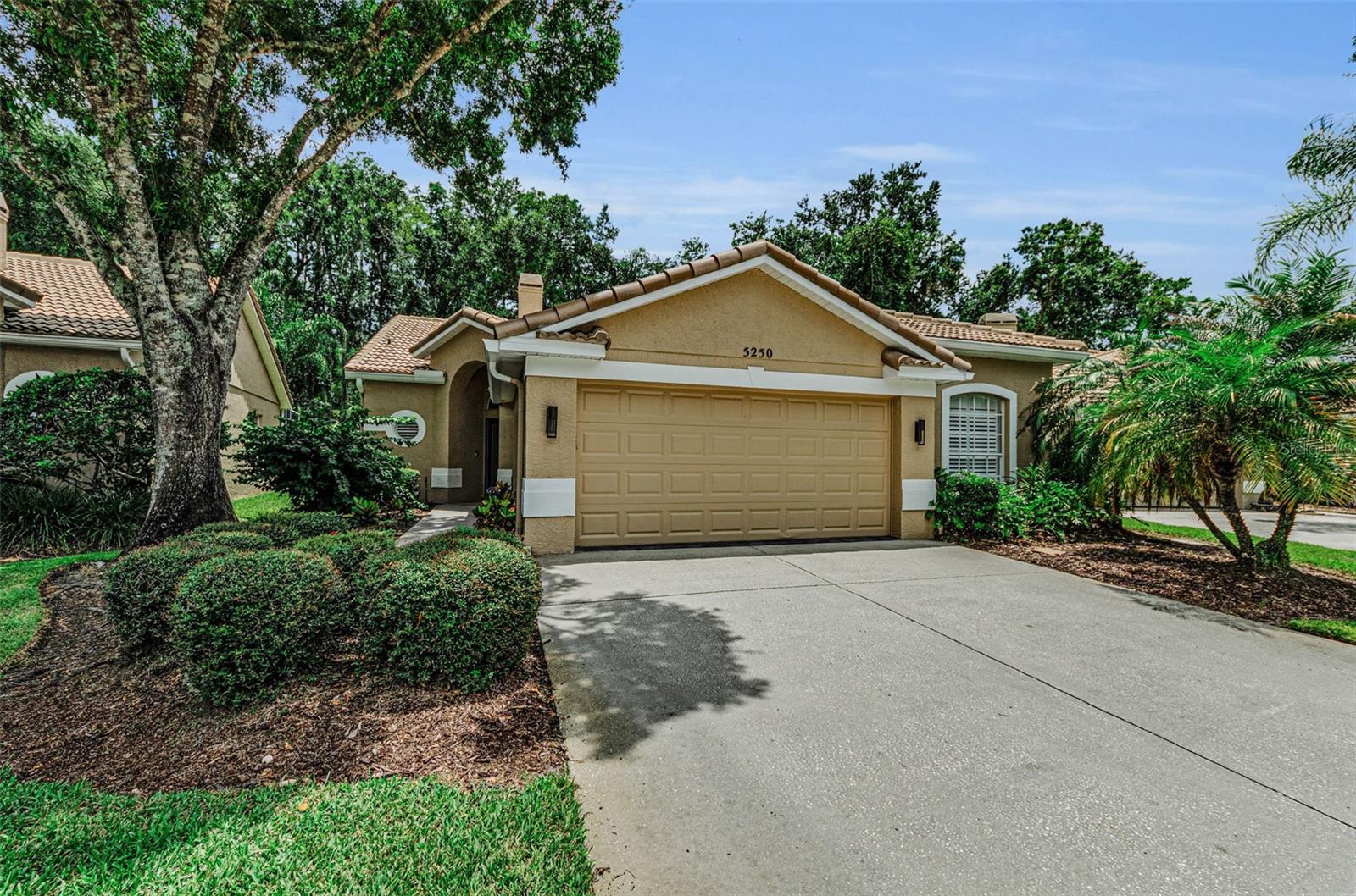 5250 PINEHURST CT Property Photo 1
