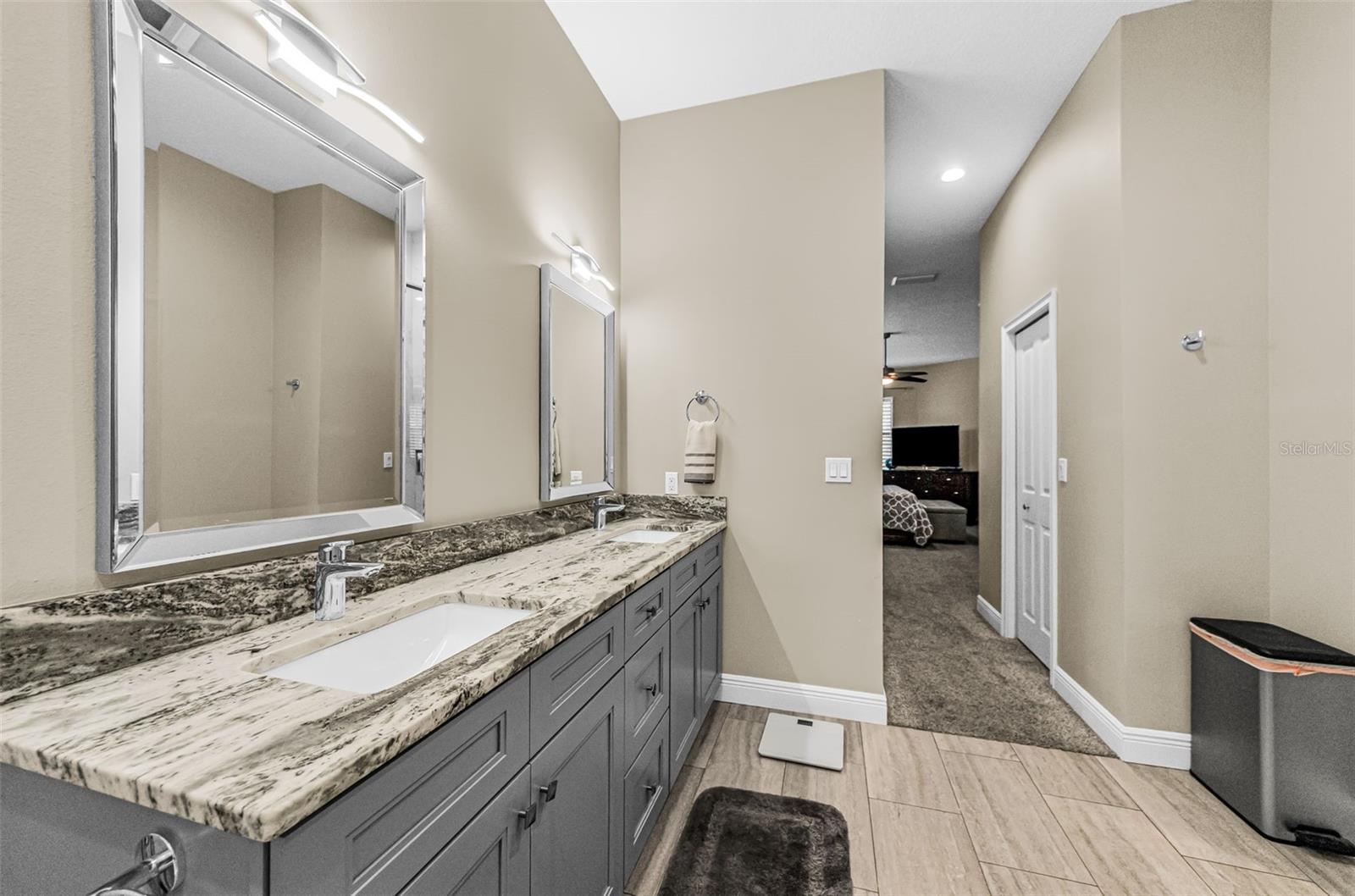 5250 Pinehurst Ct Property Photo 37