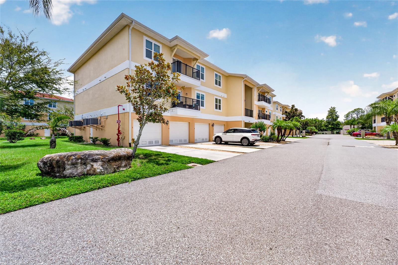6420 Banyan Blvd #201 Property Photo 40