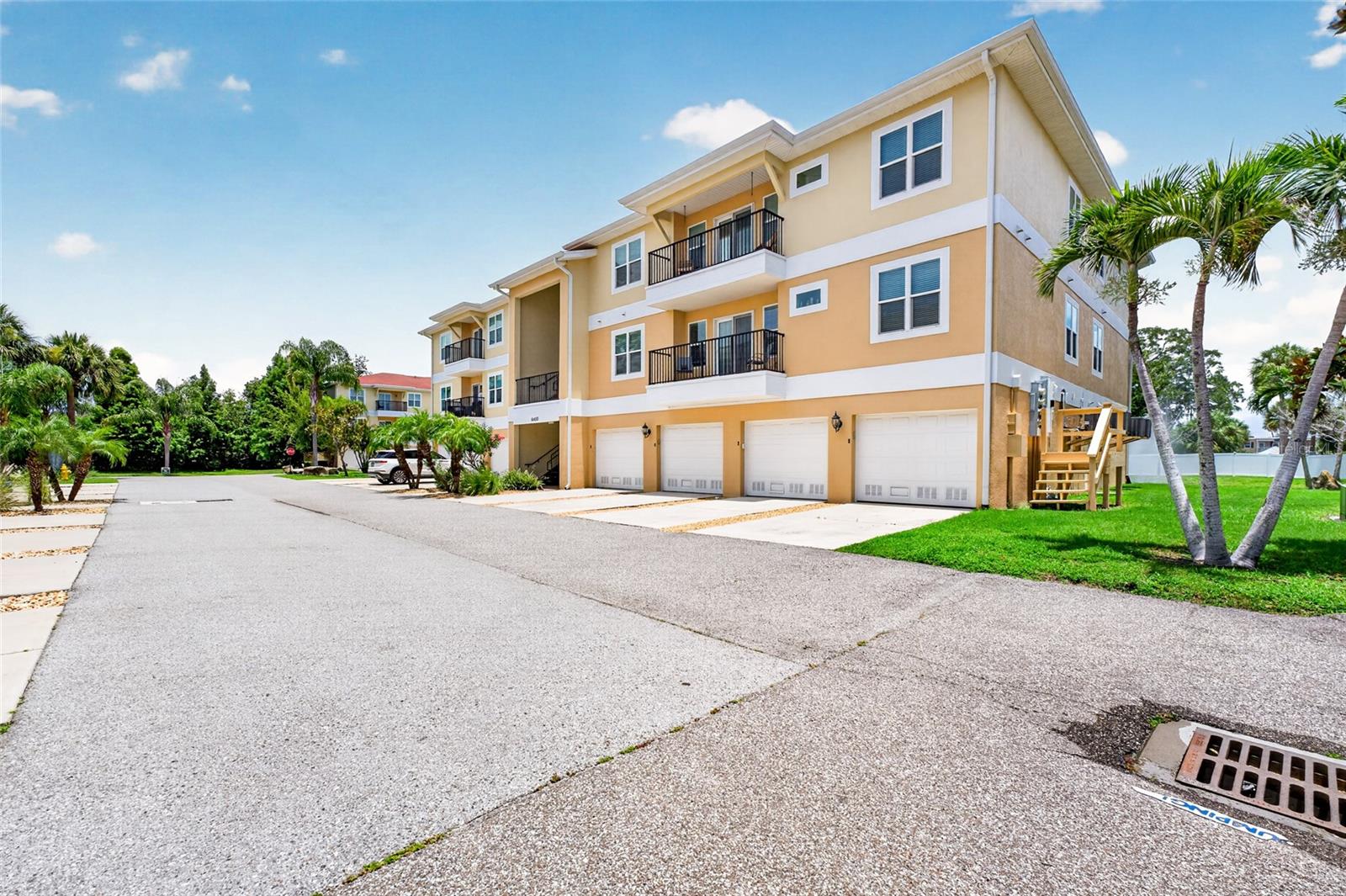 6420 Banyan Blvd #201 Property Photo 41