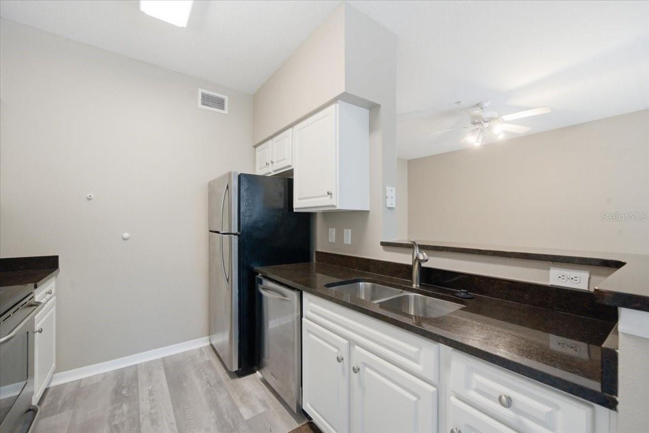 1910 E Palm Ave #10205 Property Photo 5