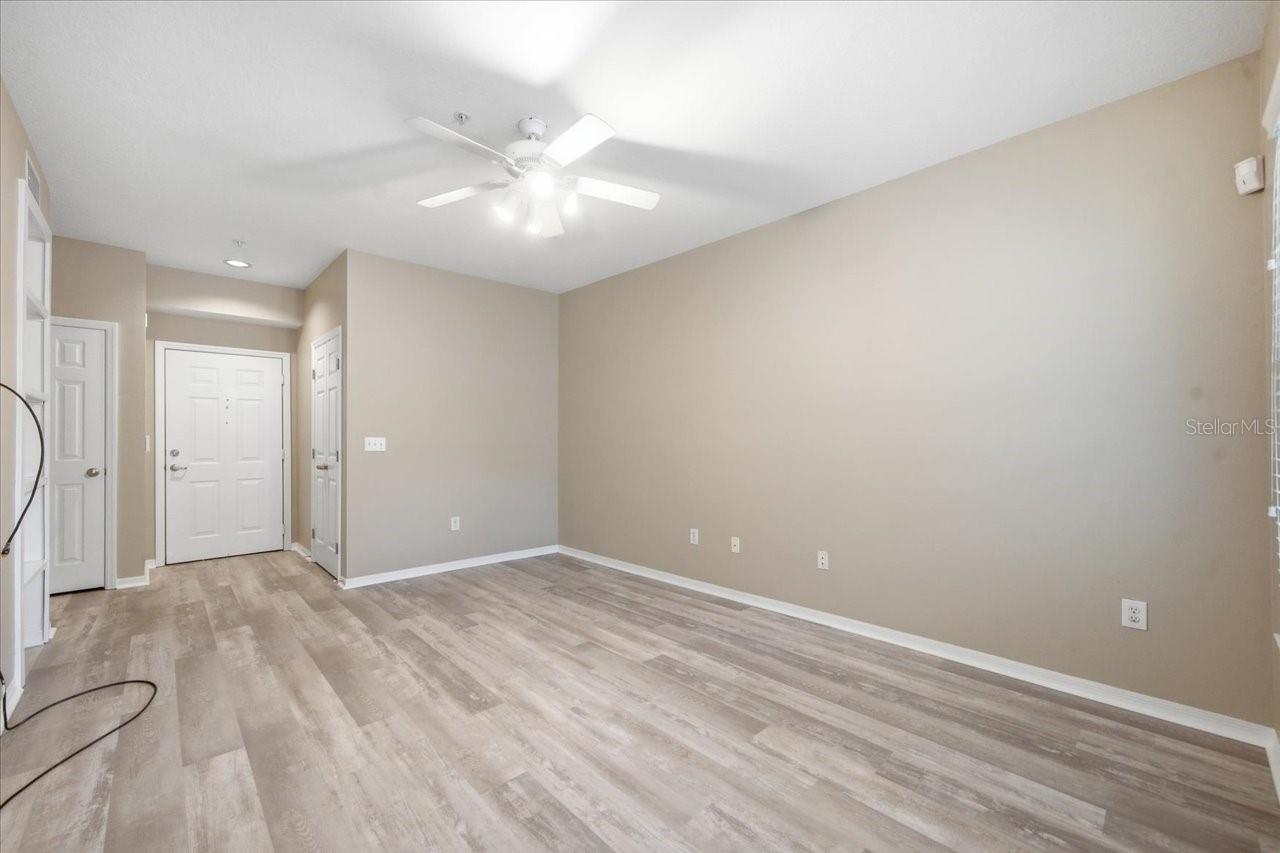 1910 E Palm Ave #10205 Property Photo 18