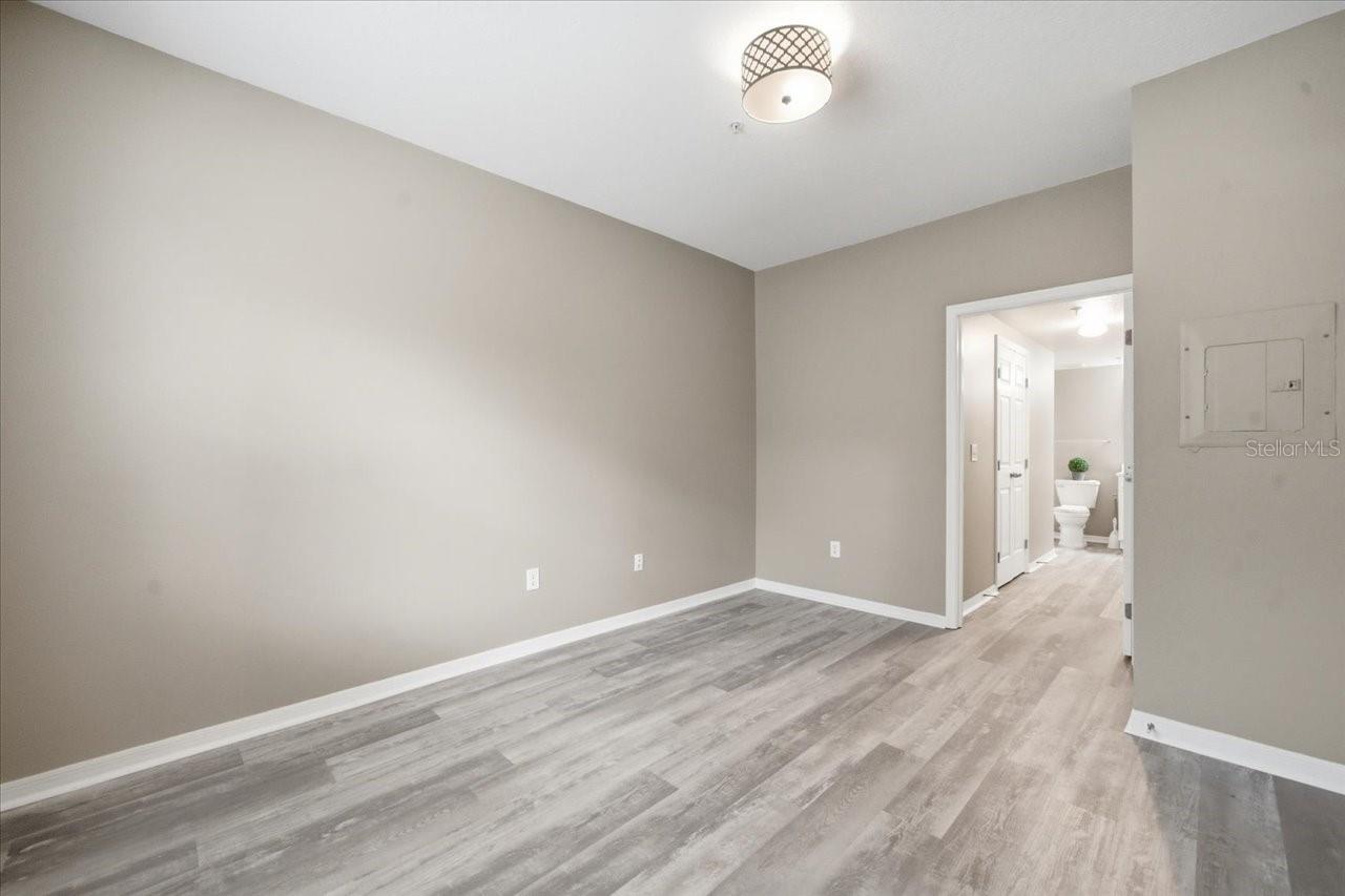 1910 E Palm Ave #10205 Property Photo 21