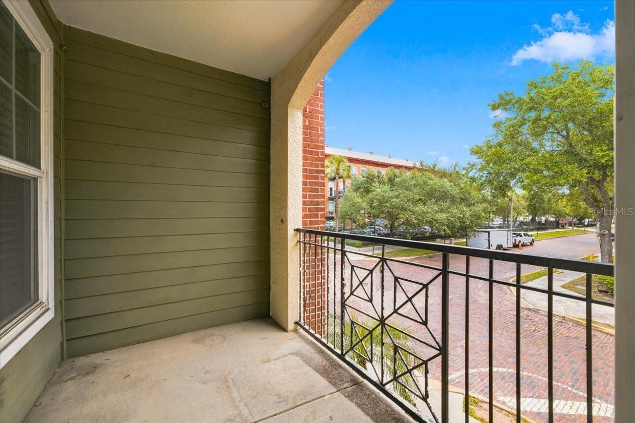 1910 E Palm Ave #10205 Property Photo 29