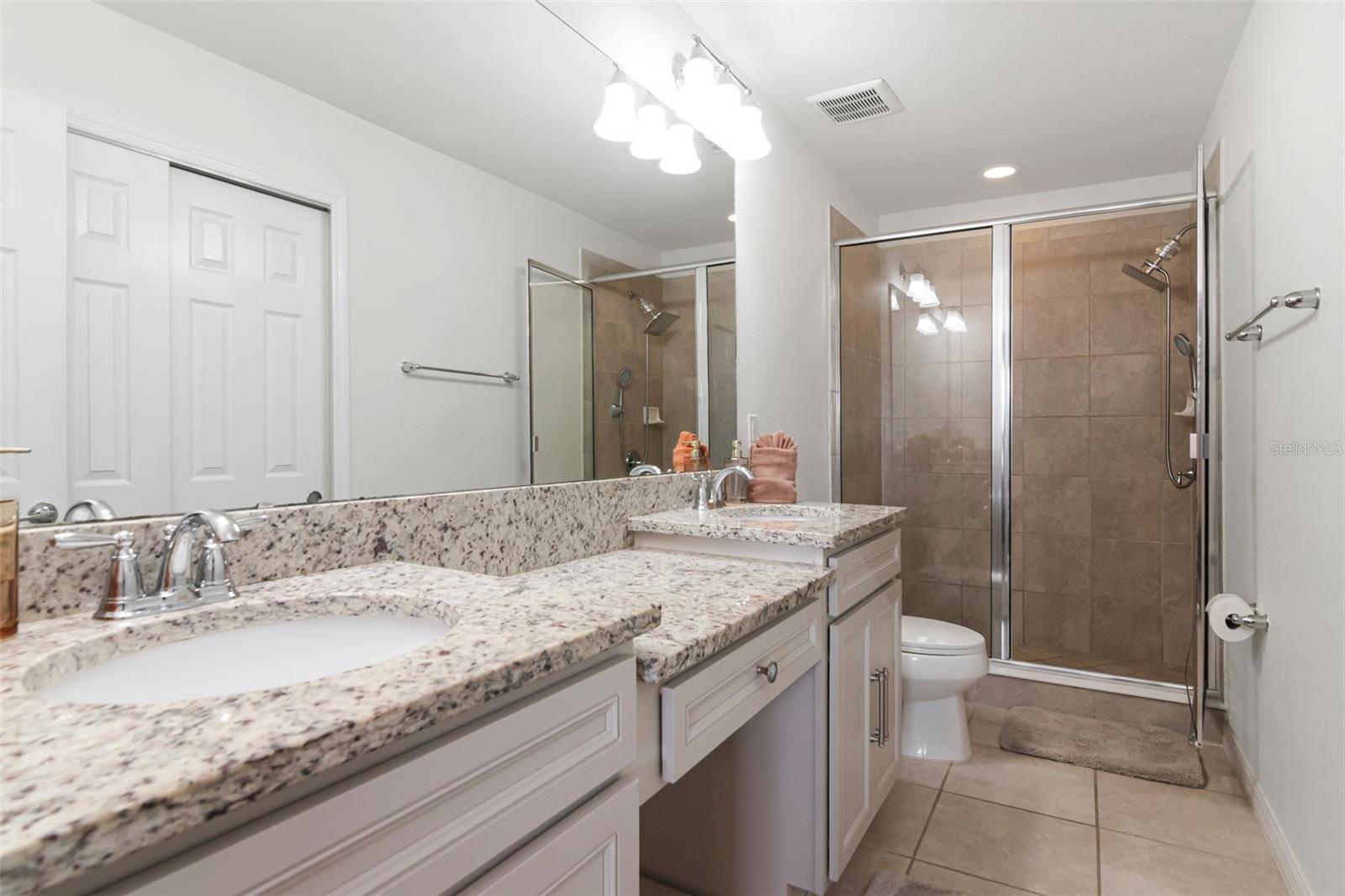 9213 Hillcroft Dr Property Photo 22