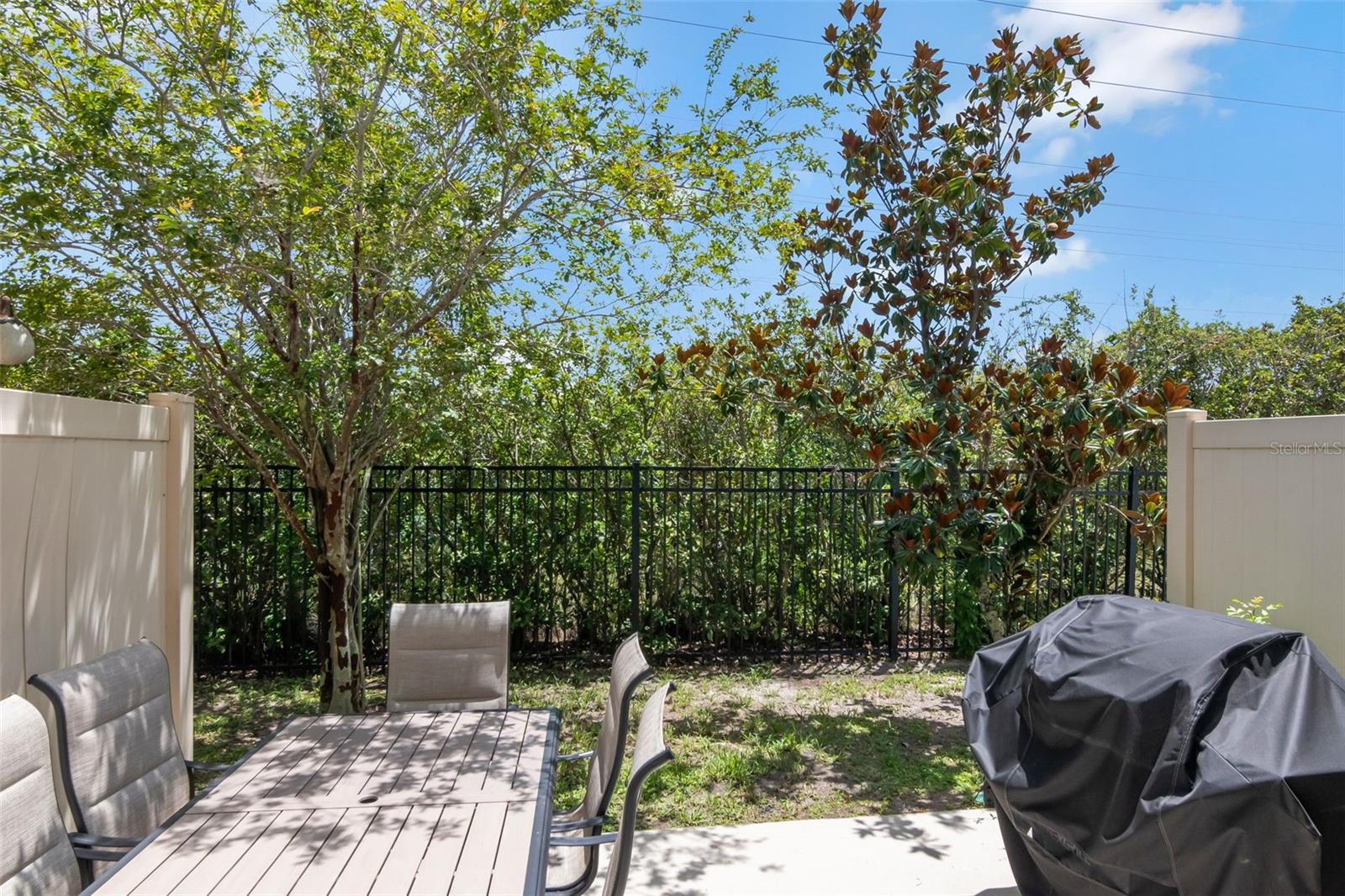 9213 Hillcroft Dr Property Photo 32