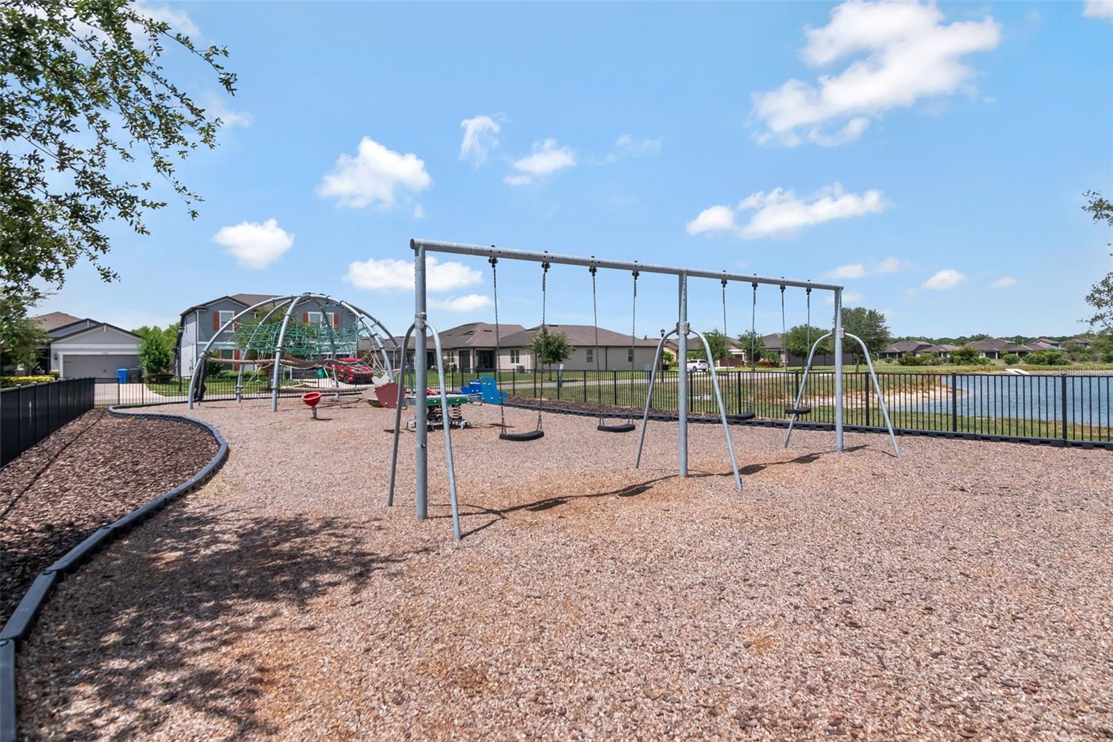 9213 Hillcroft Dr Property Photo 36