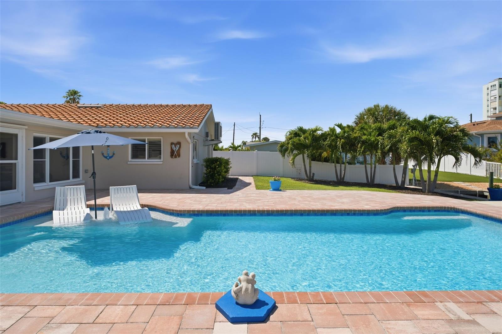 6414 2nd Palm Pt Property Photo 60