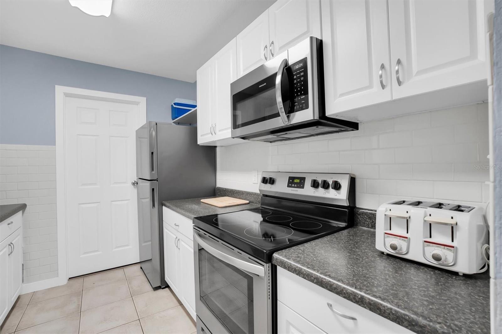 1400 Gandy Blvd N #1306 Property Photo 21