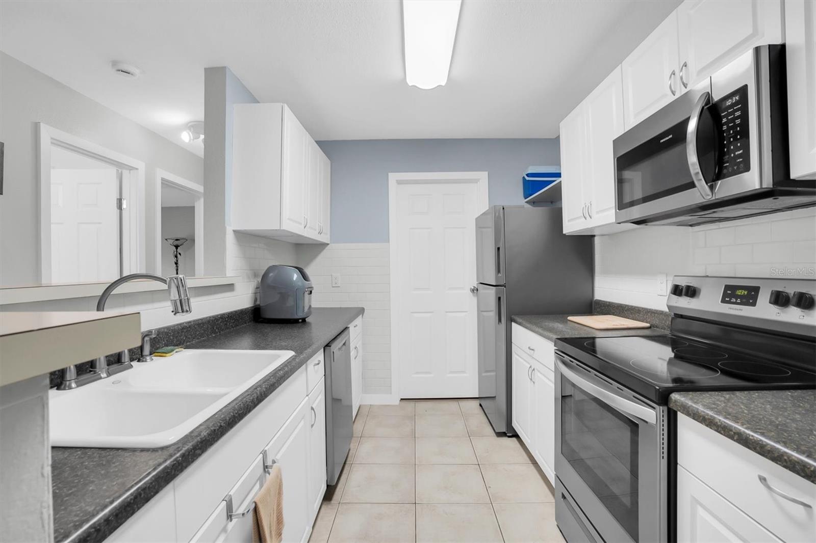 1400 Gandy Blvd N #1306 Property Photo 23
