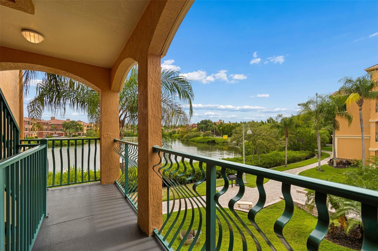 2717 Via Cipriani #623a Property Photo 24